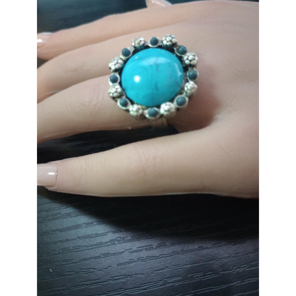 Vintage Turquoise Blue Cabochon Statement Ring Silver Tone Floral Size 5.75